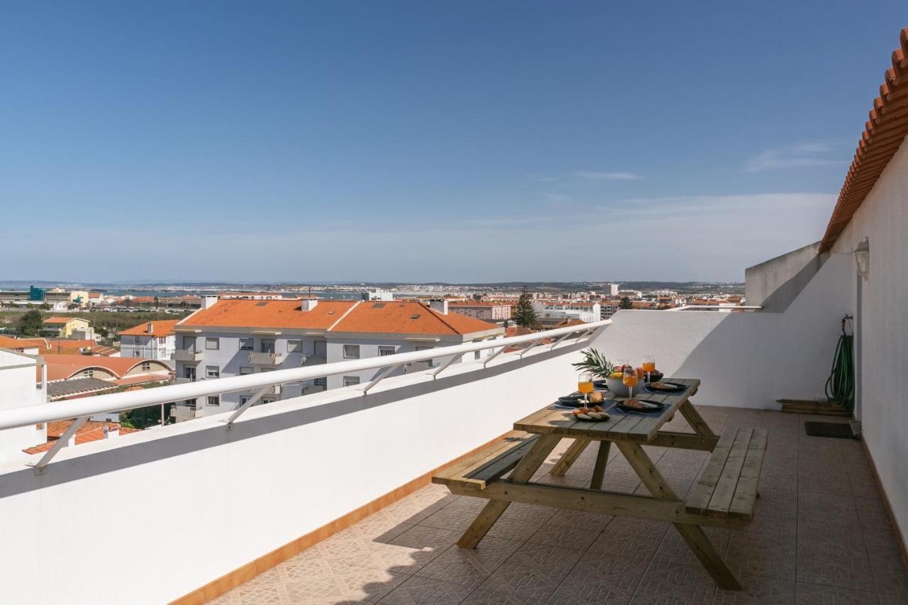 Peniche Terrace Apartment Exterior photo